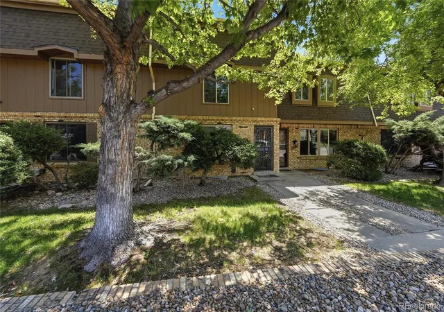 Condo for sale at 1768 Robb St, Lakewood, CO 80215 | MLS# 2400391