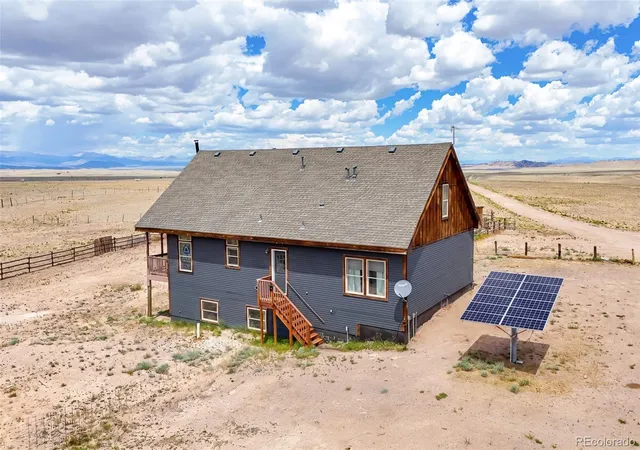 Homes for sale in Hartsel, CO | 1406 Coweta Trl, Hartsel, CO 80449 | MLS# 5168357