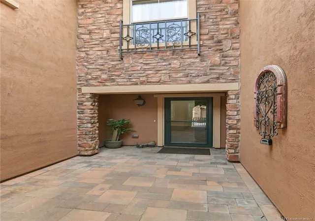 Photo 3 of Townhouse for sale at 9218 Viaggio Way, Highlands Ranch, CO 80126 | MLS# 5450594 | Listing updated on 2026-09-26
