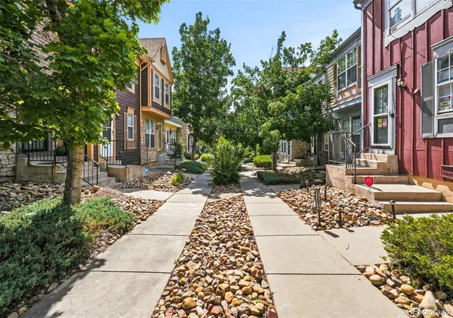 Photo 3 of Townhouse for sale at 12043 E Hoye Dr, Aurora, CO 80012 | MLS# 4526457 | Listing updated on 2026-07-22