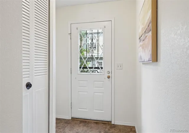 Photo 3 of Townhouse for sale at 12043 E Hoye Dr, Aurora, CO 80012 | MLS# 4526457 | Listing updated on 2026-07-22