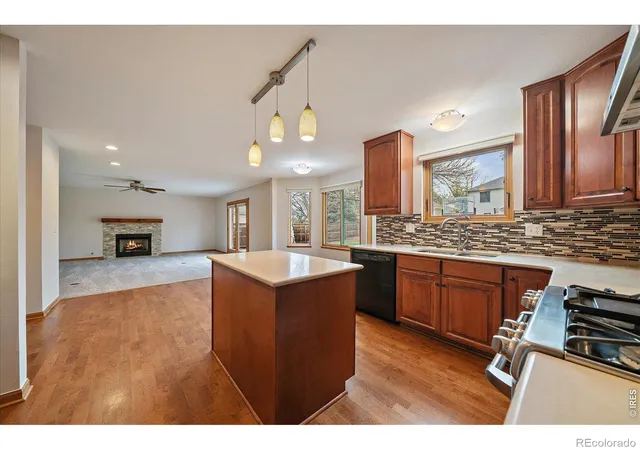 Homes for sale in Longmont, CO | 2428 Maplewood Cir W, Longmont, CO 80503 | MLS# IR1063003