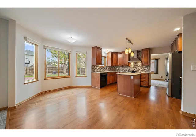 Homes for sale in Longmont, CO | 2428 Maplewood Cir W, Longmont, CO 80503 | MLS# IR1063003