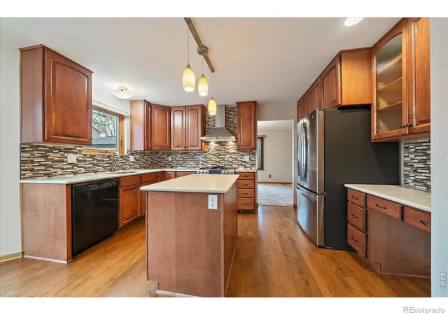 Homes for sale in Longmont, CO | 2428 Maplewood Cir W, Longmont, CO 80503 | MLS# IR1063003