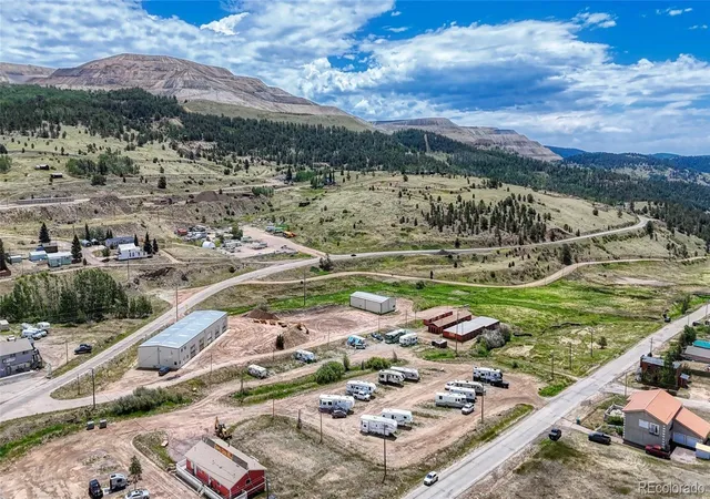 Homes for sale in Cripple Creek, CO | 302 S 1st Street, Cripple Creek, CO 80813 | Houzeo