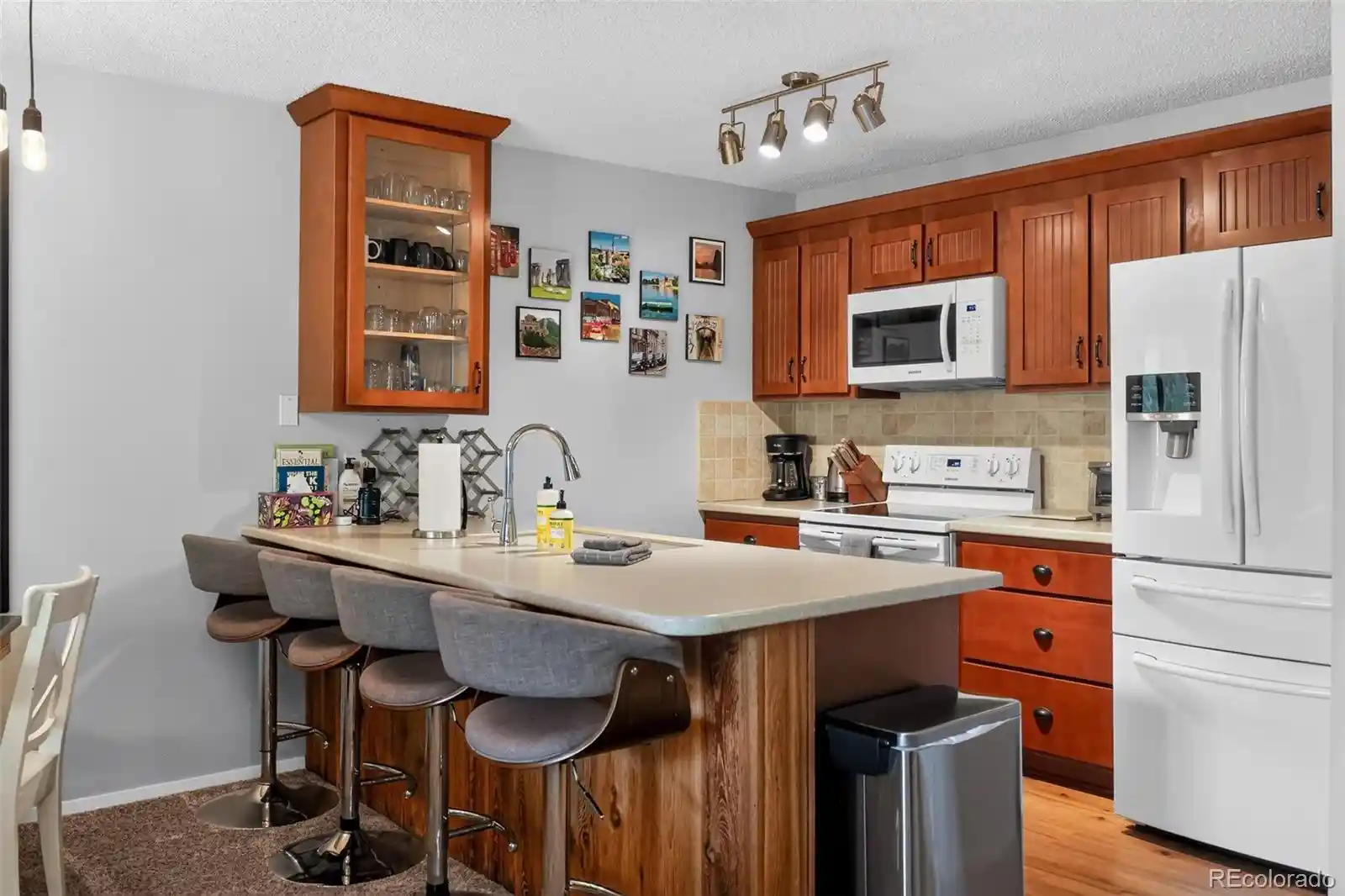 Listing Photo 2 - Condo for sale in 520 Kings Xing Rd located at 520 Kings Xing Rd, Winter Park, CO 80482 - Unit #304