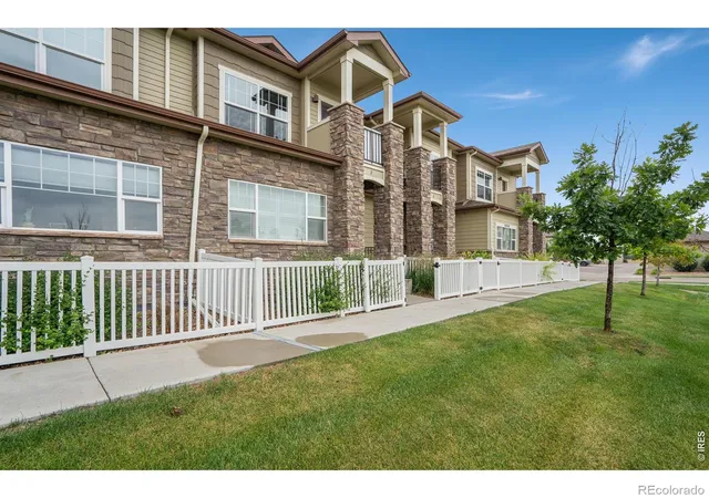 3rd image of 4846 Northern Lgts Dr, Fort Collins, CO 80528