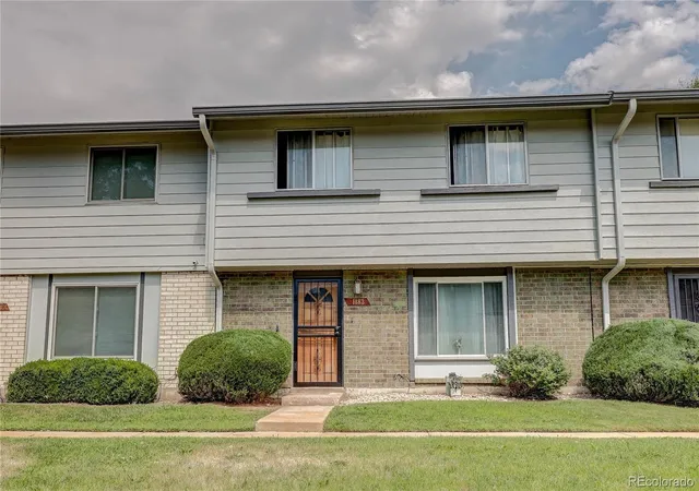 2nd image of 1183 S Troy St, Aurora, CO 80012 | MLS# 3811864