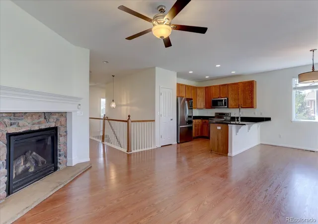 Photo 4 of Sale Pending at 6371 Esmeralda Dr, Castle Rock, CO 80108 | MLS# 3432788 | Listing updated on 2026-09-20