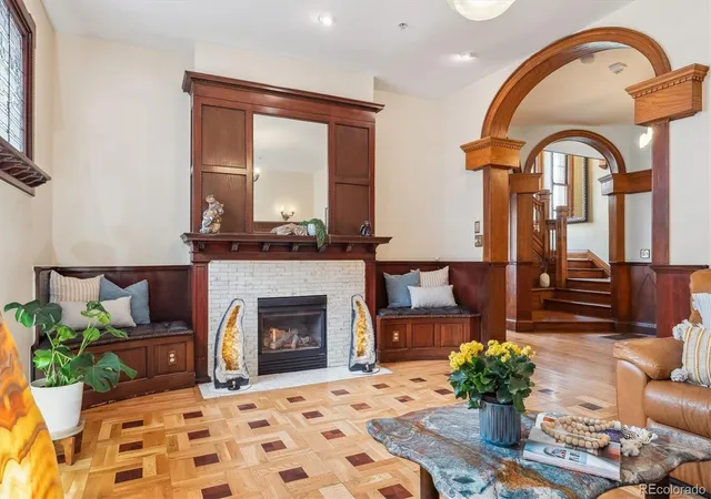 Photo 2 of Condo for sale at 1022 N Pearl St #101, Denver, CO 80203 | MLS# 9963221 | Listing updated on 2026-09-07