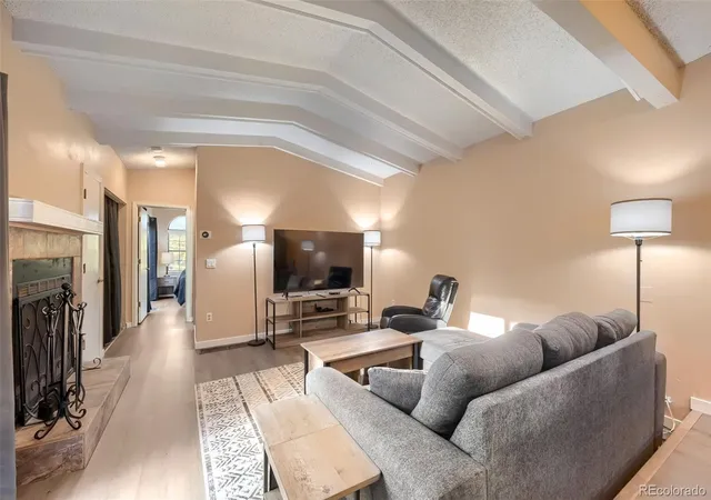 Photo 3 of Townhouse for sale at 18603 E Layton Pl, Aurora, CO 80015 | MLS# 9919215 | Listing updated on 2026-10-09