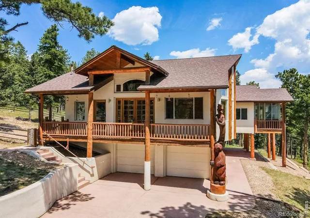 2nd image of 221 Rockledge Cir, Lyons, CO 80540 | MLS# IR1063047