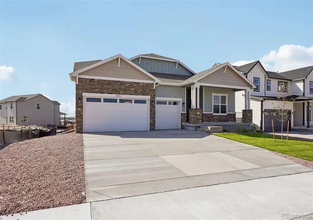 Photo 2 of Single family home for sale at 631 White Dove Ct, Monument, CO 80132 | MLS# 1510567 | Listing updated on 2026-09-01