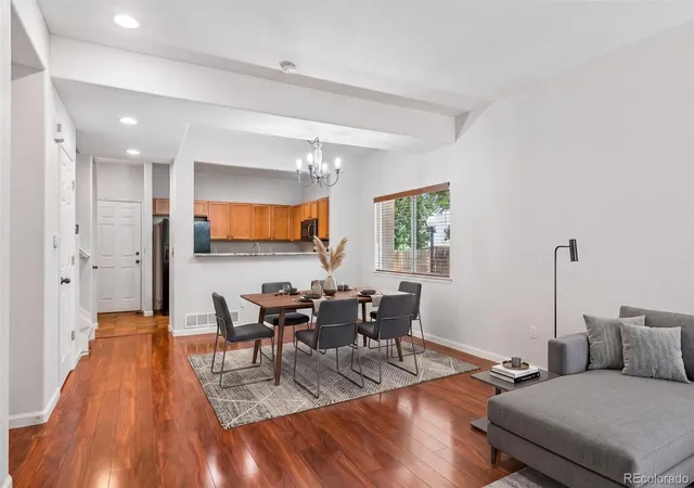 3rd image of 4442 S Auckland Ct, Aurora, CO 80015 | MLS# 3866635