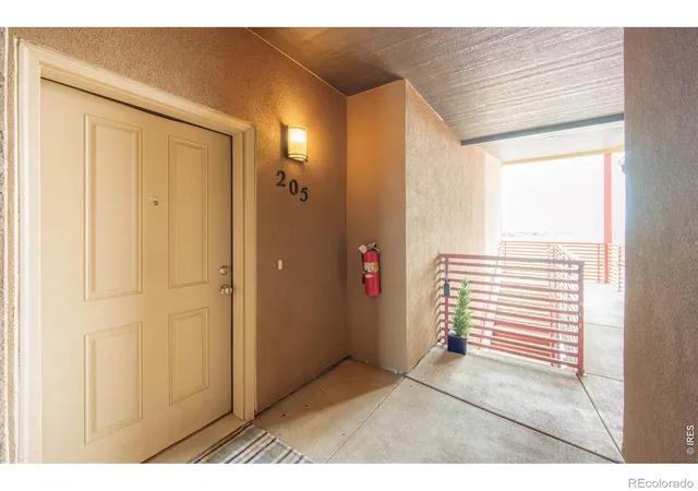 3rd image of 2940 Kincaid Dr, Loveland, CO 80538