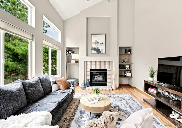 Photo 2 of Sale Pending at 375 Medford Dr, Colorado Springs, CO 80921 | MLS# 2127144 | Listing updated on 2026-09-20