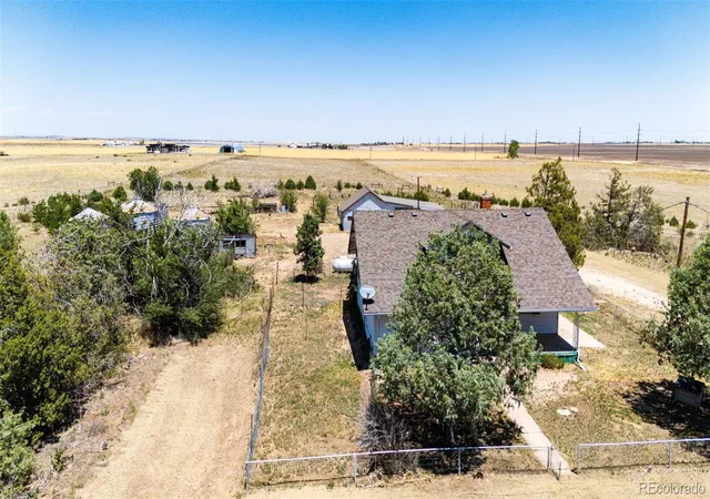 4th image of 45501 E 38Th Ave, Bennett, CO 80102 | MLS# 5141388