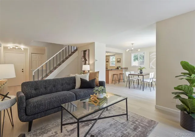 Photo 1 of Townhouse for sale at 3044 S Macon Cir, Aurora, CO 80014 | MLS# 7246033 | Listing updated on 2026-09-13