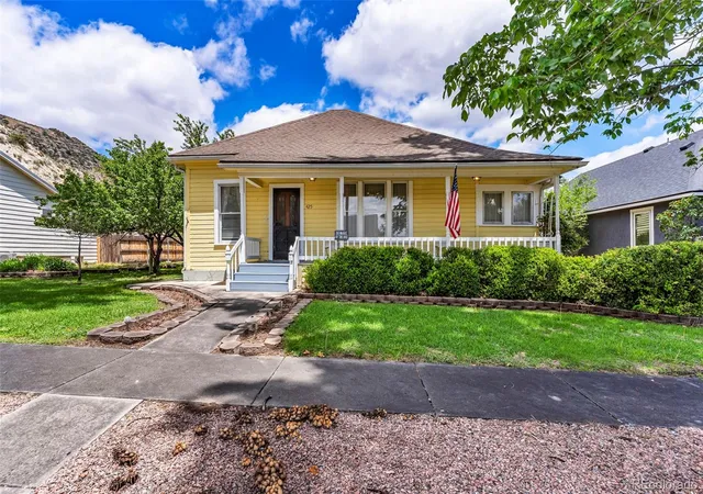 2nd image of 425 Pine Ave, Canon City, CO 81212 | MLS# 6100585