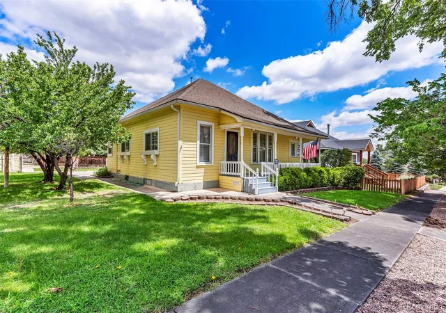 3rd image of 425 Pine Ave, Canon City, CO 81212 | MLS# 6100585