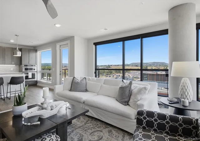 5th image of 20 Wilcox St #502, Castle Rock, CO 80104 | MLS# 5885452