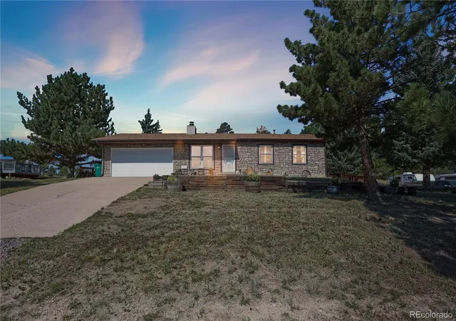 image of 751 S Pearl St, Elizabeth, CO 80107 | MLS# 8722518