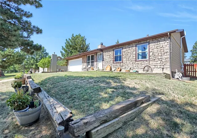image of 751 S Pearl St, Elizabeth, CO 80107 | MLS# 8722518