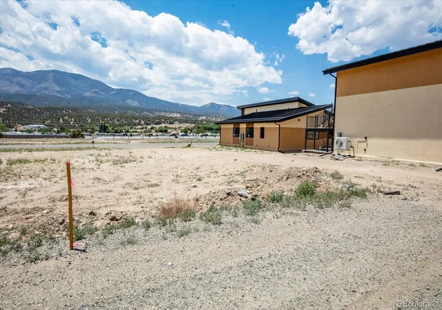 Homes for sale in Salida, CO | 4990 Main St, Salida, CO 81201 | MLS# 1911295