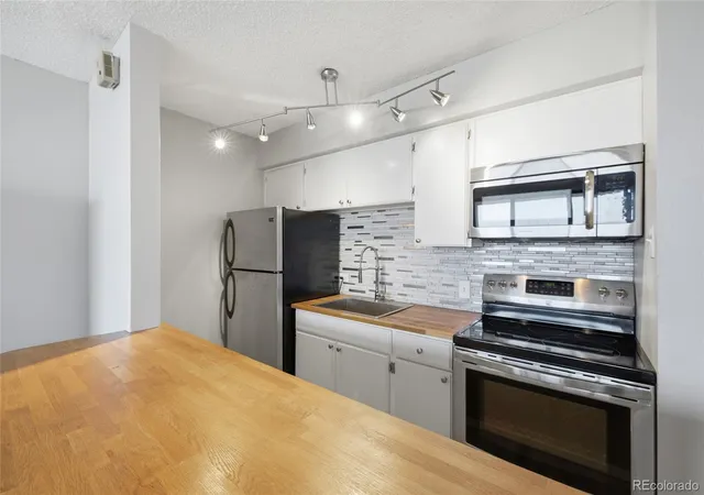 Homes for sale in Denver, CO | 1020 15Th St #7B, Denver, CO 80202 | MLS# 3404297
