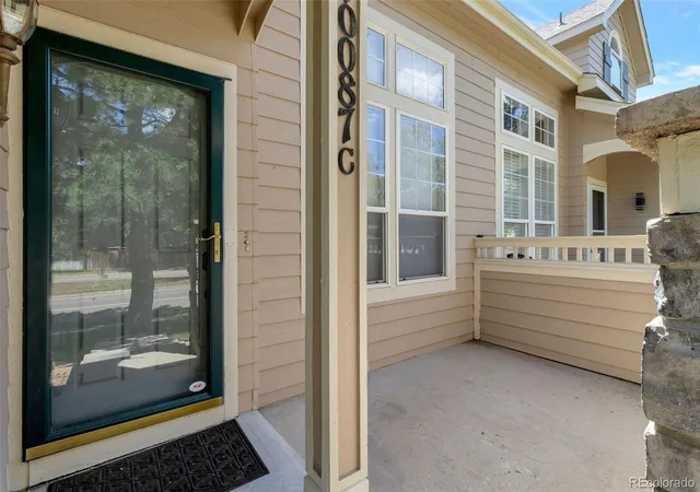3rd image of 10087 Grove Ct #C, Westminster, CO 80031 | MLS# 3119342