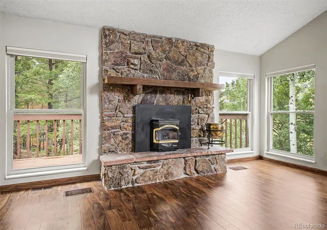 Photo 4 of Single family home for sale at 29526 Bronco Rd, Evergreen, CO 80439 | MLS# 1759549 | Listing updated on 2026-10-29