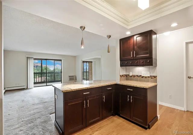 3rd image of 13601 E Marina Dr #505, Aurora, CO 80014 | MLS# 9727266