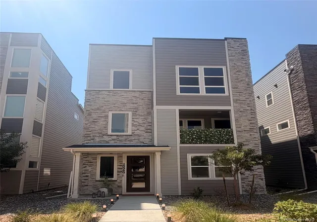 1st image of 20989 E Quincy Dr, Aurora, CO 80015 | MLS# 1548884