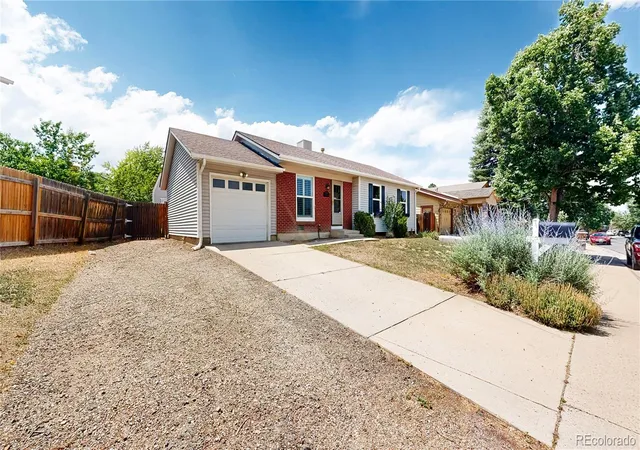 36th image of 15603 E Atlantic Cir, Aurora, CO 80013 | MLS# 7147221