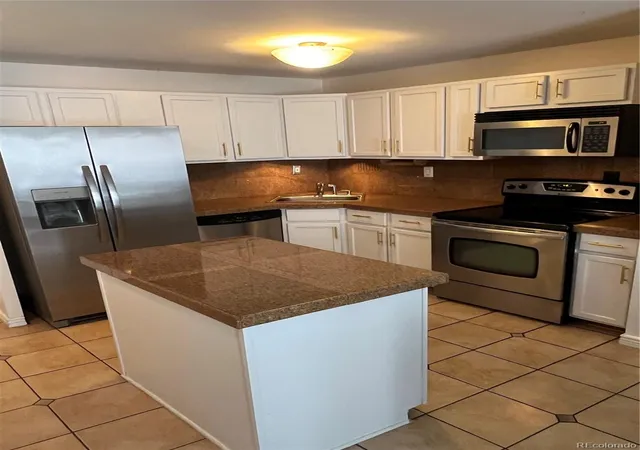 Homes for sale in Denver, CO | 1121 Albion St #607, Denver, CO 80220 | MLS# 2348879