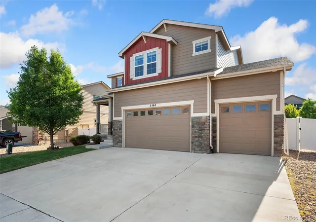 3rd image of 5562 Clarence Dr, Windsor, CO 80550 | MLS# 5402450