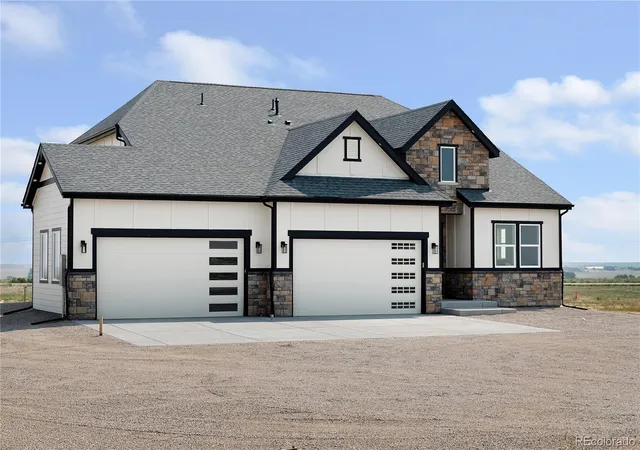 3rd image of 7440 Woodchest St, Strasburg, CO 80136 | MLS# 4401746