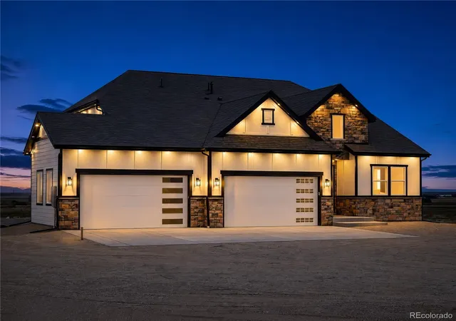4th image of 7440 Woodchest St, Strasburg, CO 80136 | MLS# 4401746