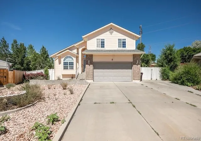 Homes for sale in Pueblo, CO | 15 White Dove Ct, Pueblo, CO 81001 | MLS# 4470160