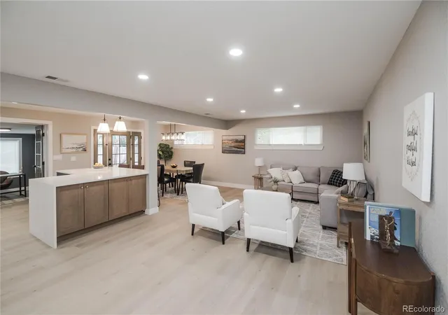 Homes for sale in Littleton, CO | 6024 S Steele St, Littleton, CO 80121 | MLS# 2956283