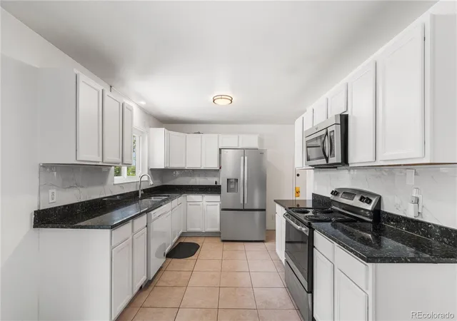Homes for sale in Aurora, CO | 12445 E 6Th Pl, Aurora, CO 80011 | MLS# 8156994