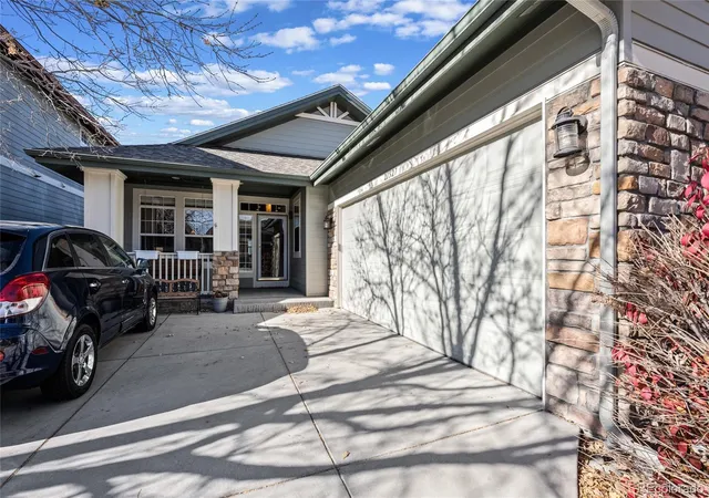 Photo 2 of Single family home for sale at 21527 E Smoky Hl Rd, Centennial, CO 80015 | MLS# 6636509 | Listing updated on 2026-08-01
