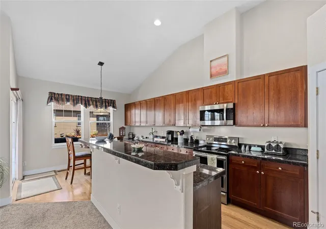 Photo 4 of Single family home for sale at 21527 E Smoky Hl Rd, Centennial, CO 80015 | MLS# 6636509 | Listing updated on 2026-08-01