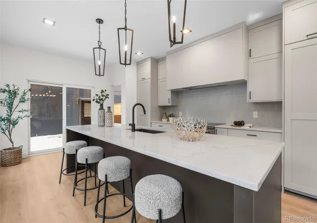 Photo 2 of Single family home for sale at 537 Josephine St, Denver, CO 80206 | MLS# 3859031 | Listing updated on 2026-09-01