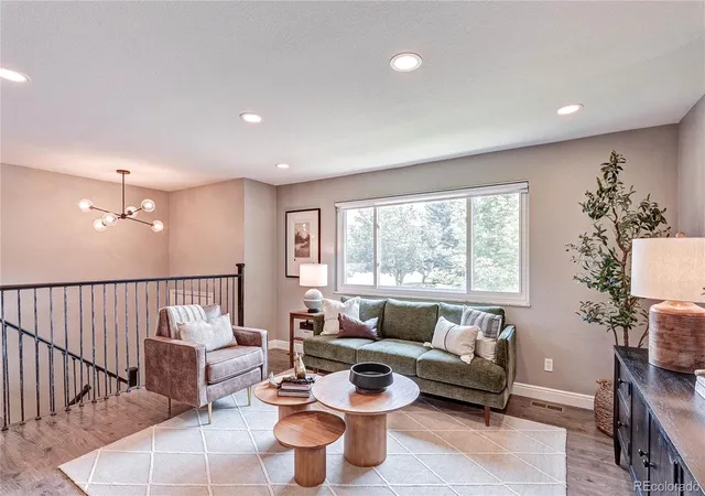 Homes for sale in Littleton, CO | 7223 S Clarkson St, Littleton, CO 80122 | MLS# 4388141