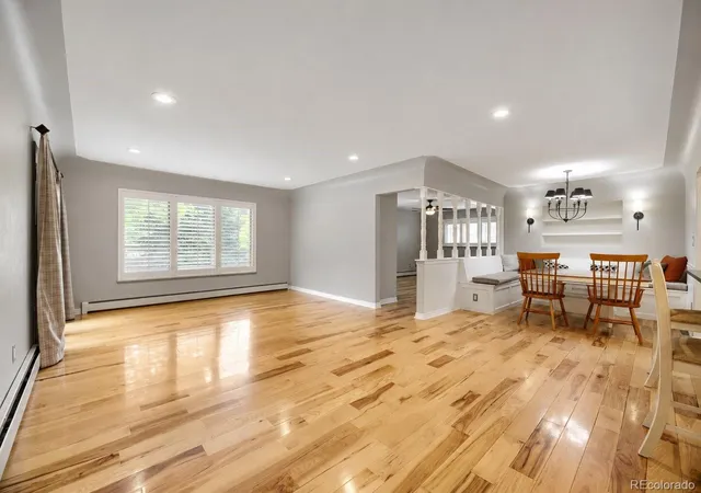 Photo 2 of Single family home for sale at 6305 S Valleyview St, Littleton, CO 80120 | MLS# 6511641 | Listing updated on 2026-08-28