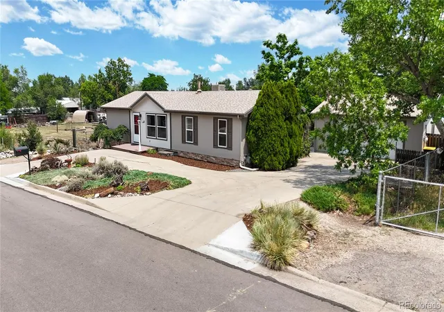 Photo 3 of Single family home for sale at 80 S Marshall St, Lakewood, CO 80226 | MLS# 2556217 | Listing updated on 2026-09-12