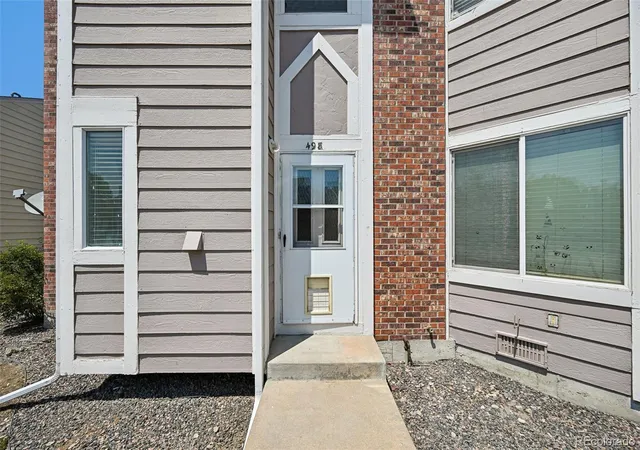Listing Photo 4 - Condo for sale in building located at 8124 Gray Ct, Arvada, CO 80003 - Unit #498