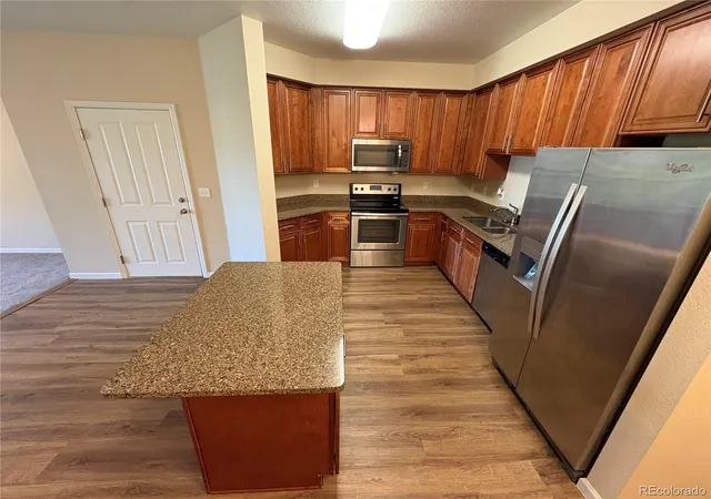 5th image of 804 Summer Hawk Dr #6207, Longmont, CO 80504 | MLS# 5058619