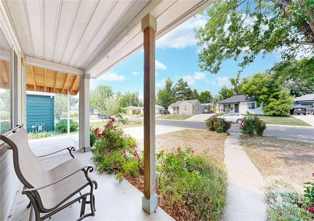 5th image of 2454 Otis St, Denver, CO 80214 | MLS# 4093618